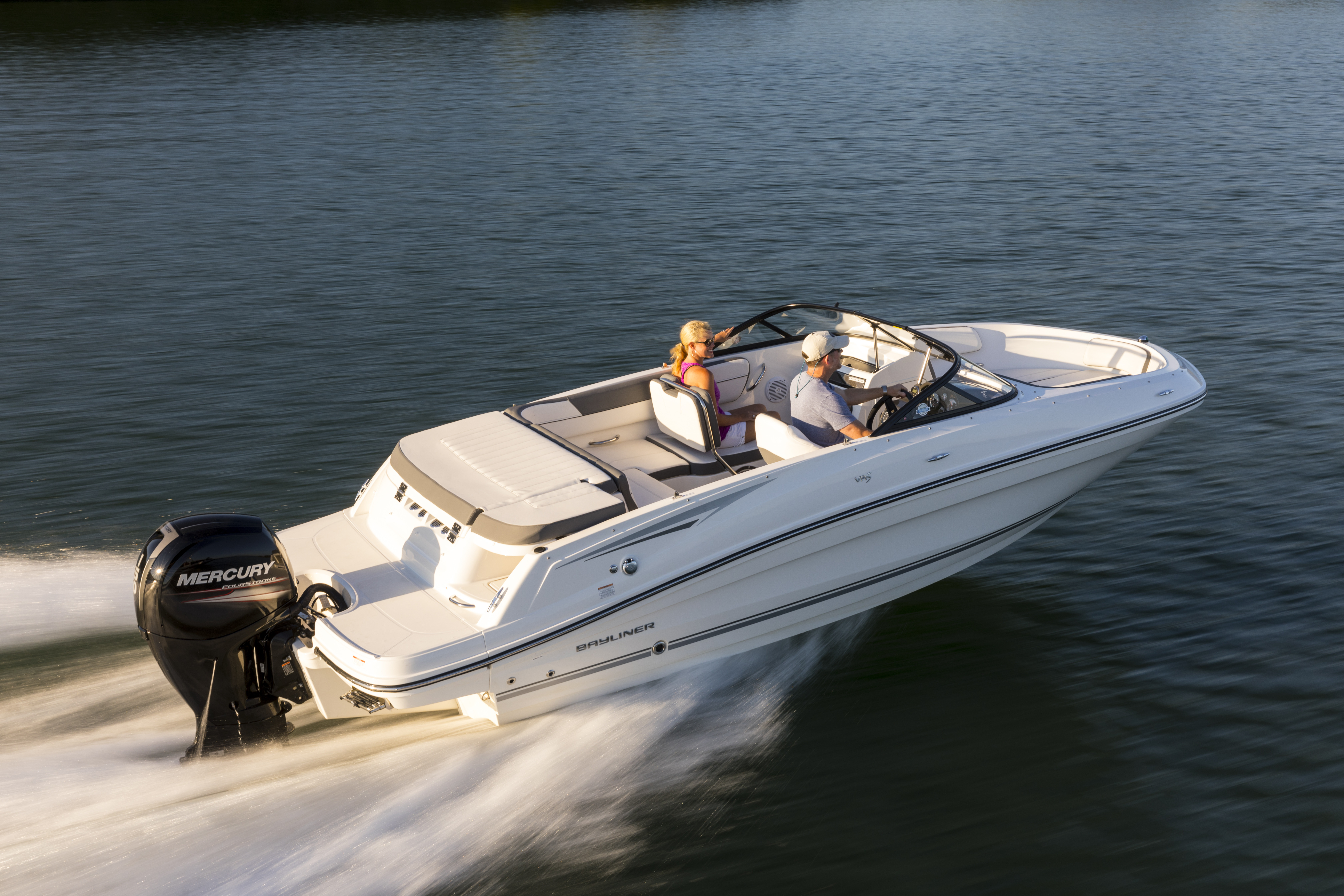 Bayliner VR5 OB - 1