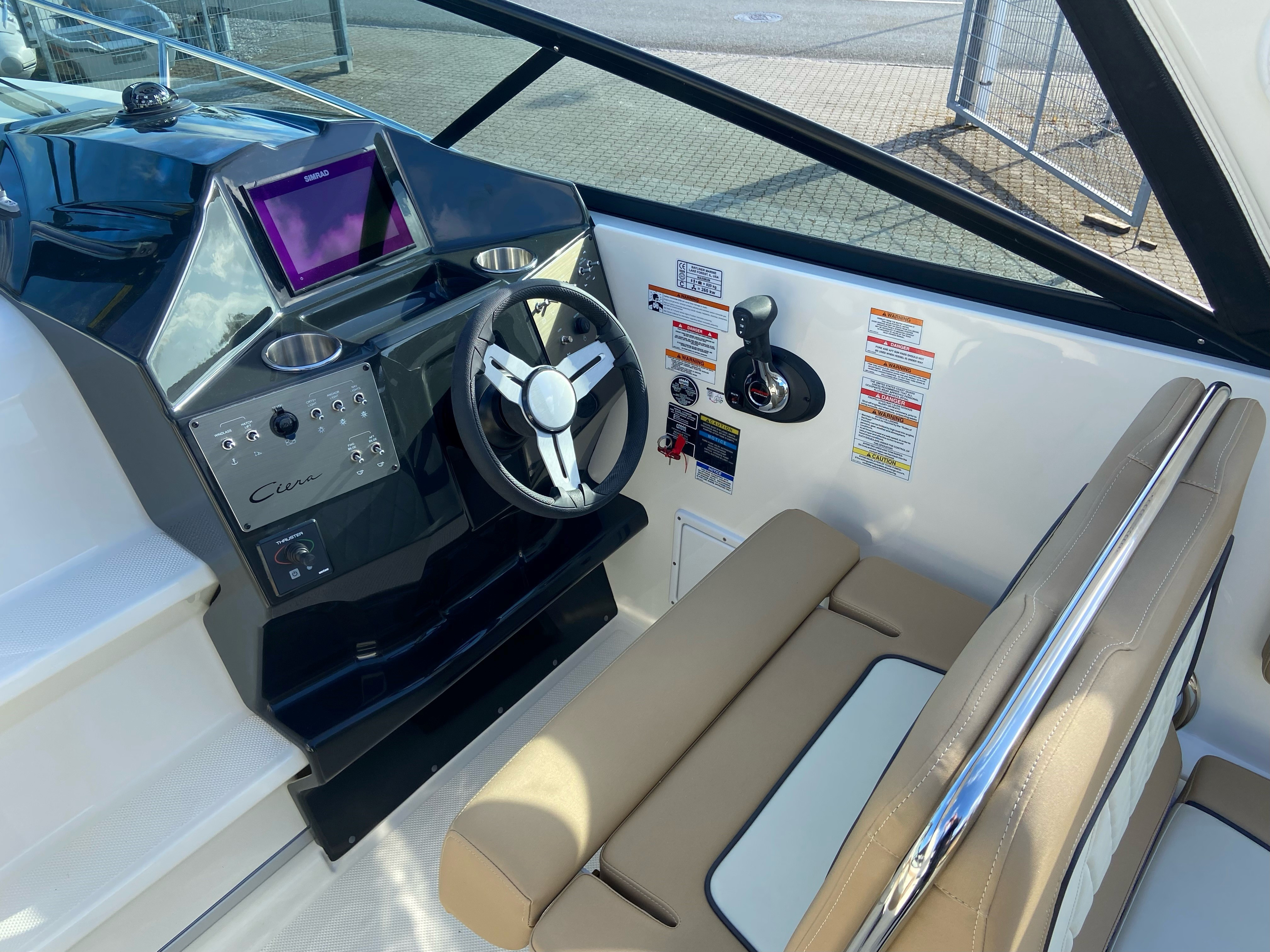 Bayliner Ciera 8, MerCruiser 6.2L 350 HK V8...SOLGT - 18