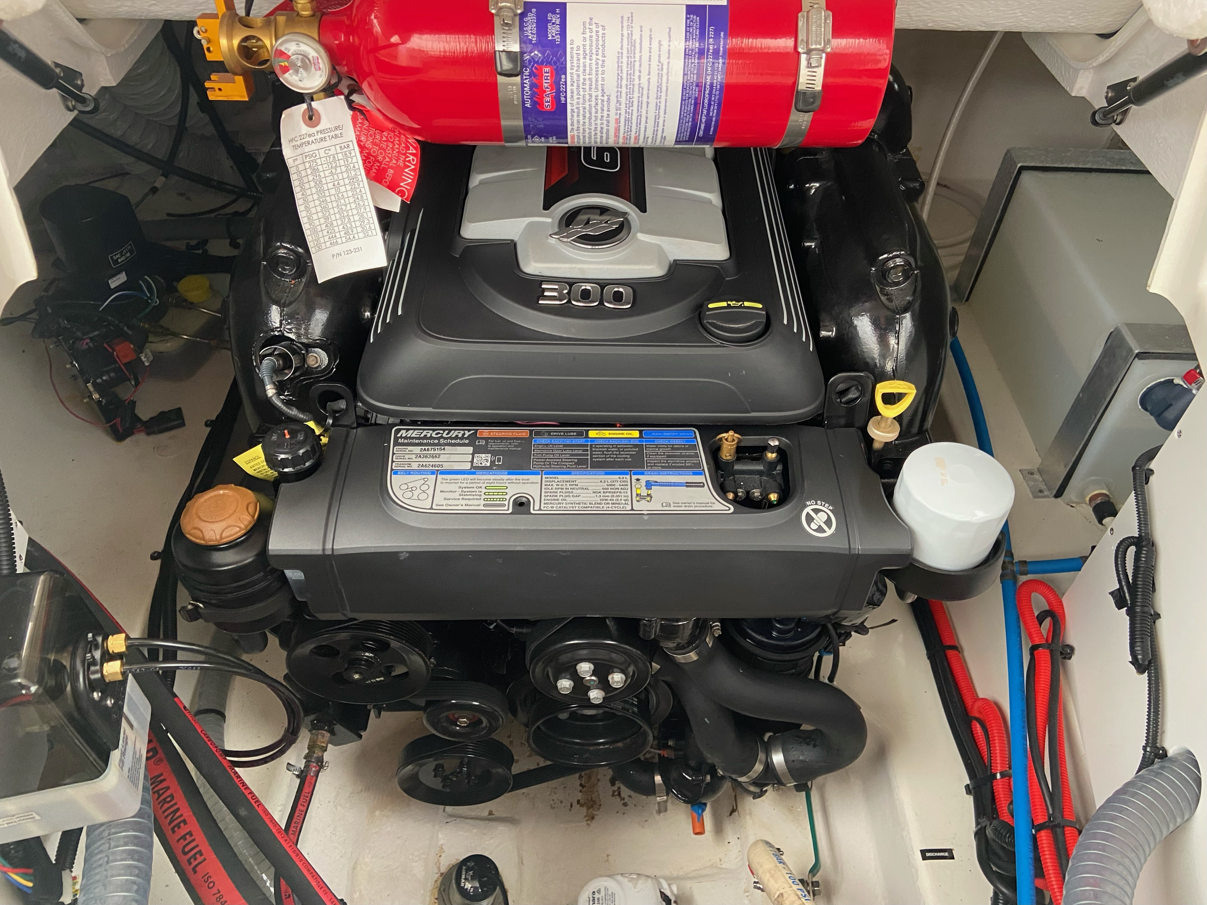 Bayliner VR6 Cuddy, MerCruiser 6.2 MPI...SOLGT - 7