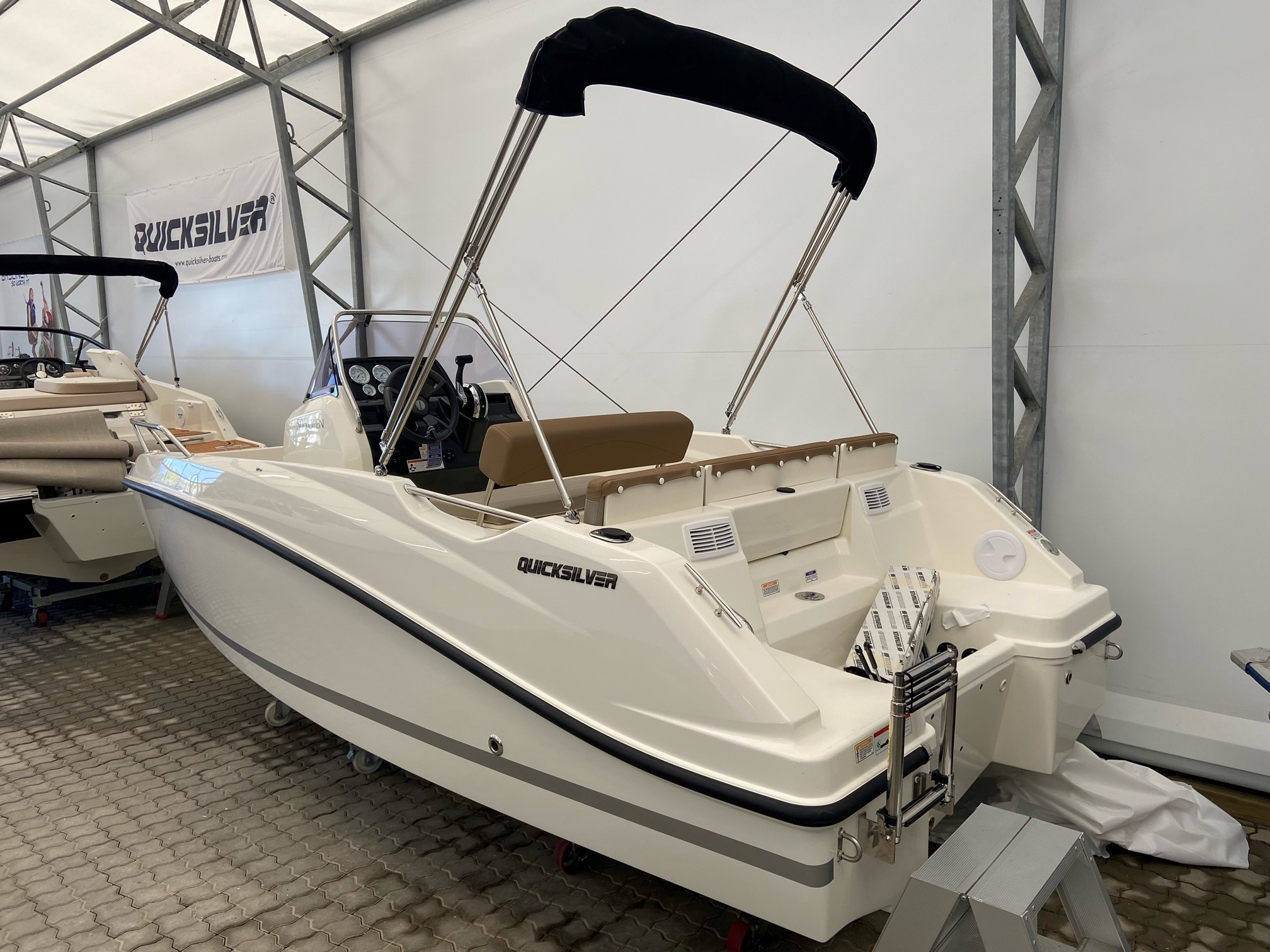 Quicksilver ACTIV 505 Open, Mercury F60 EFI - 5