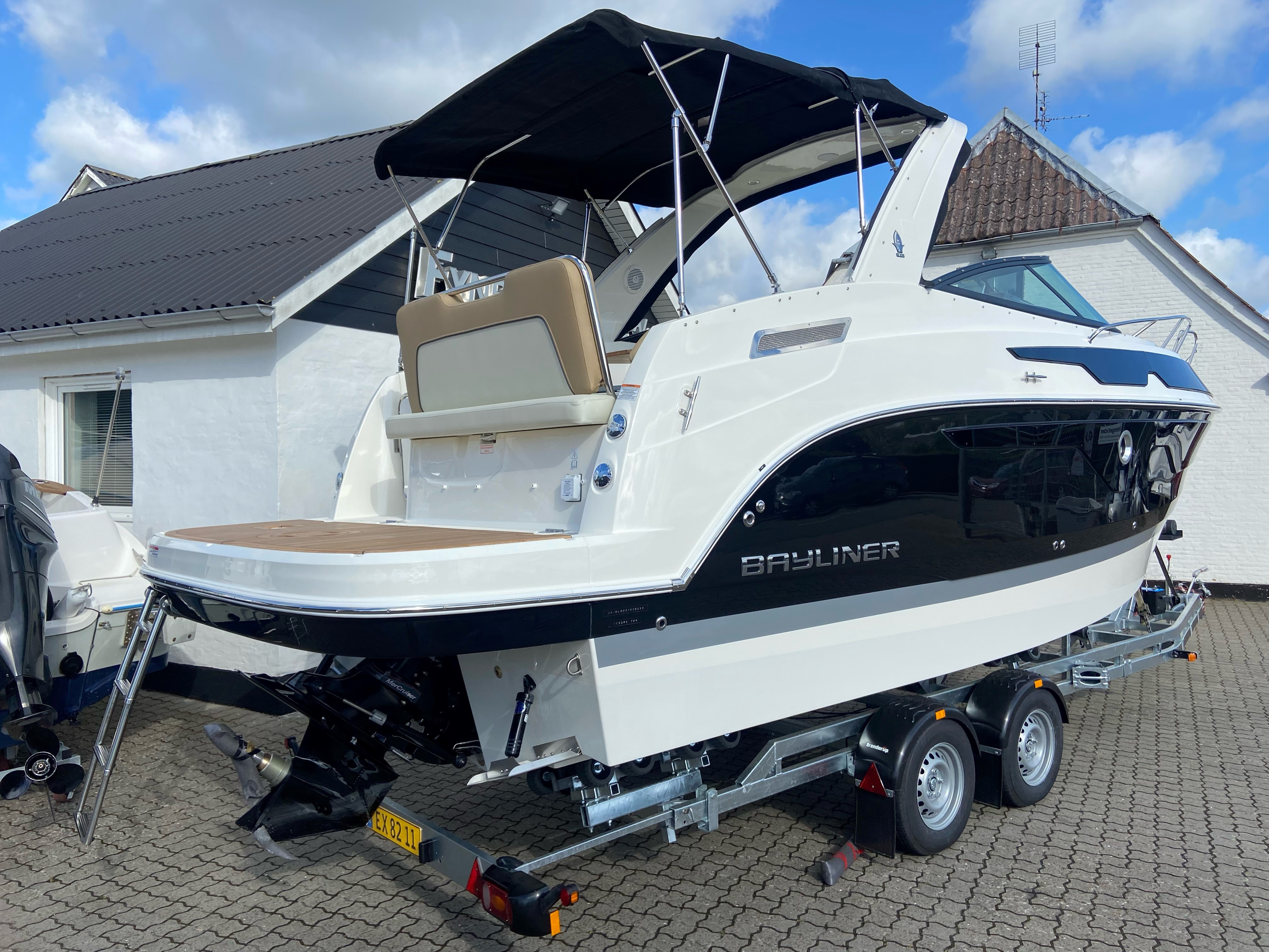 Bayliner Ciera 8, MerCruiser 6.2L 350 HK V8...SOLGT - 11