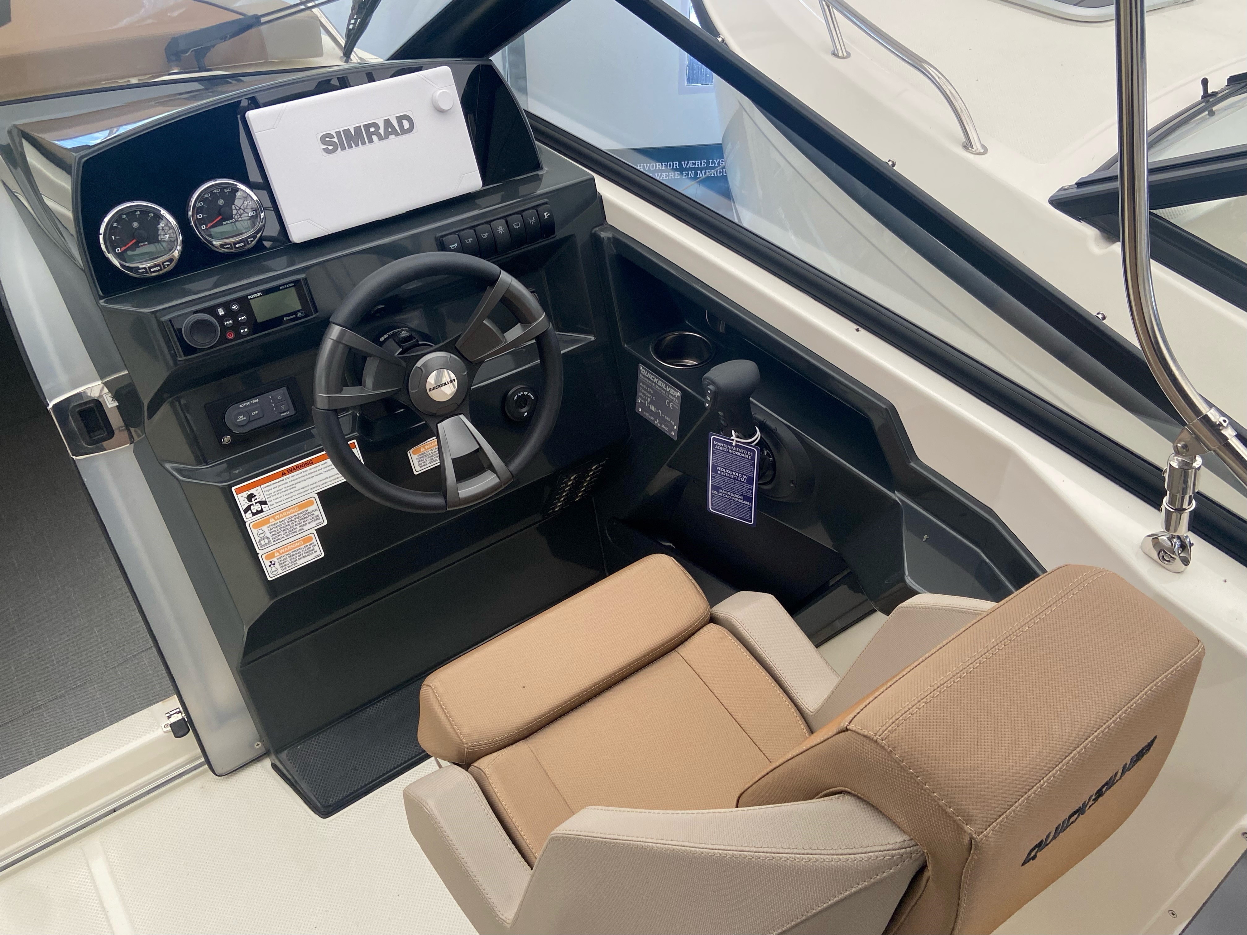 Quicksilver ACTIV 675 Cruiser, Mercury F225 V6 DTS...SOLGT - 7