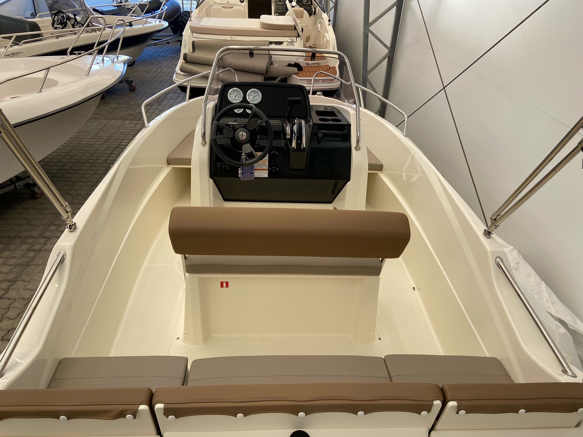 Quicksilver ACTIV 505 Open, Mercury F60 EFI - 5