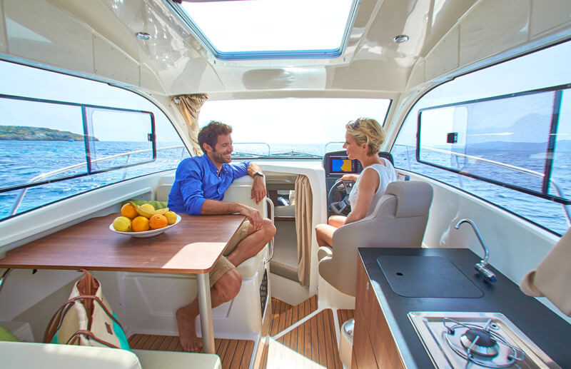 Quicksilver 805 Weekend, Mercury F250 V8 Verado - 4