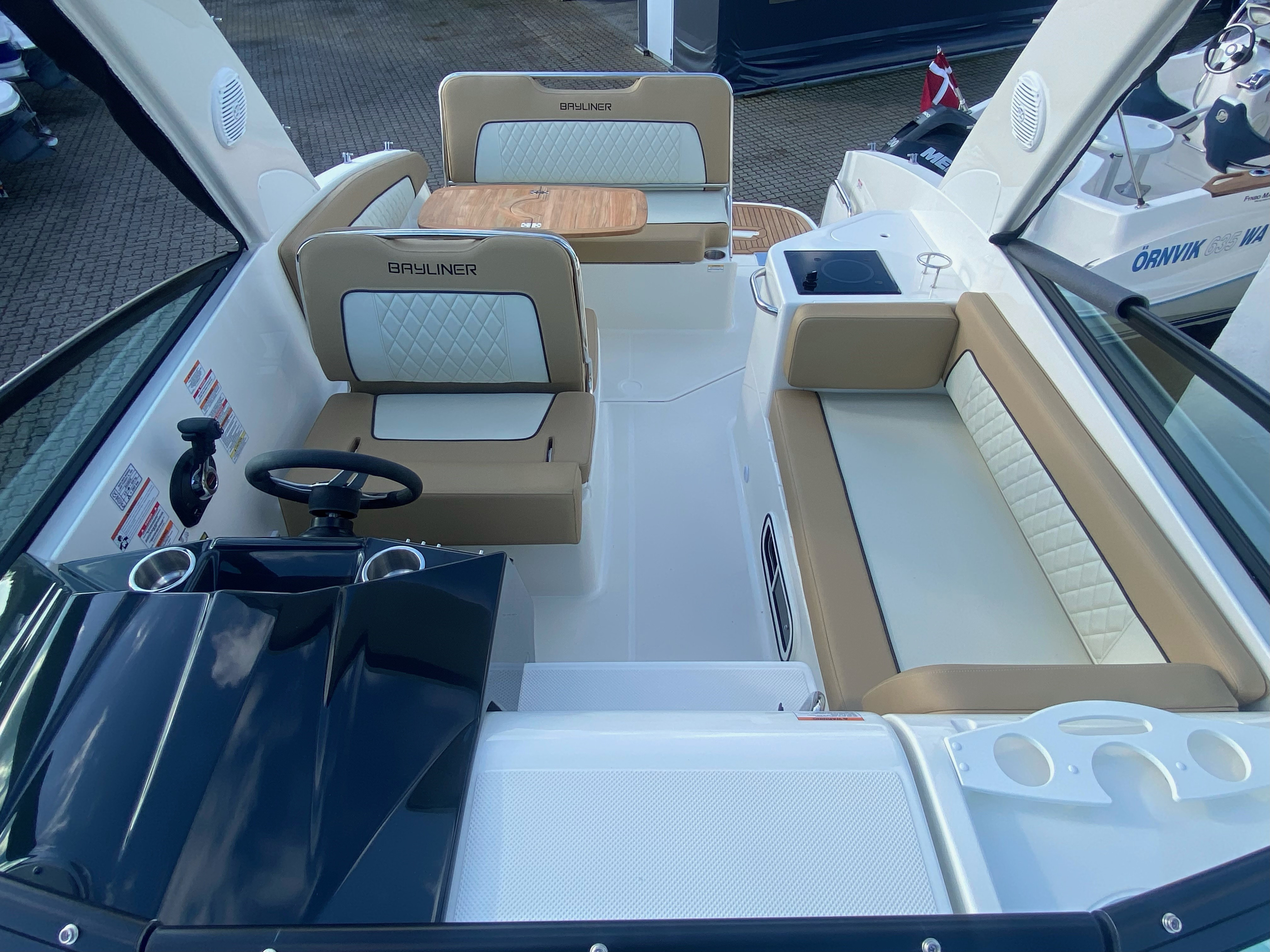 Bayliner Ciera 8, MerCruiser 6.2L 350 HK V8...SOLGT - 14