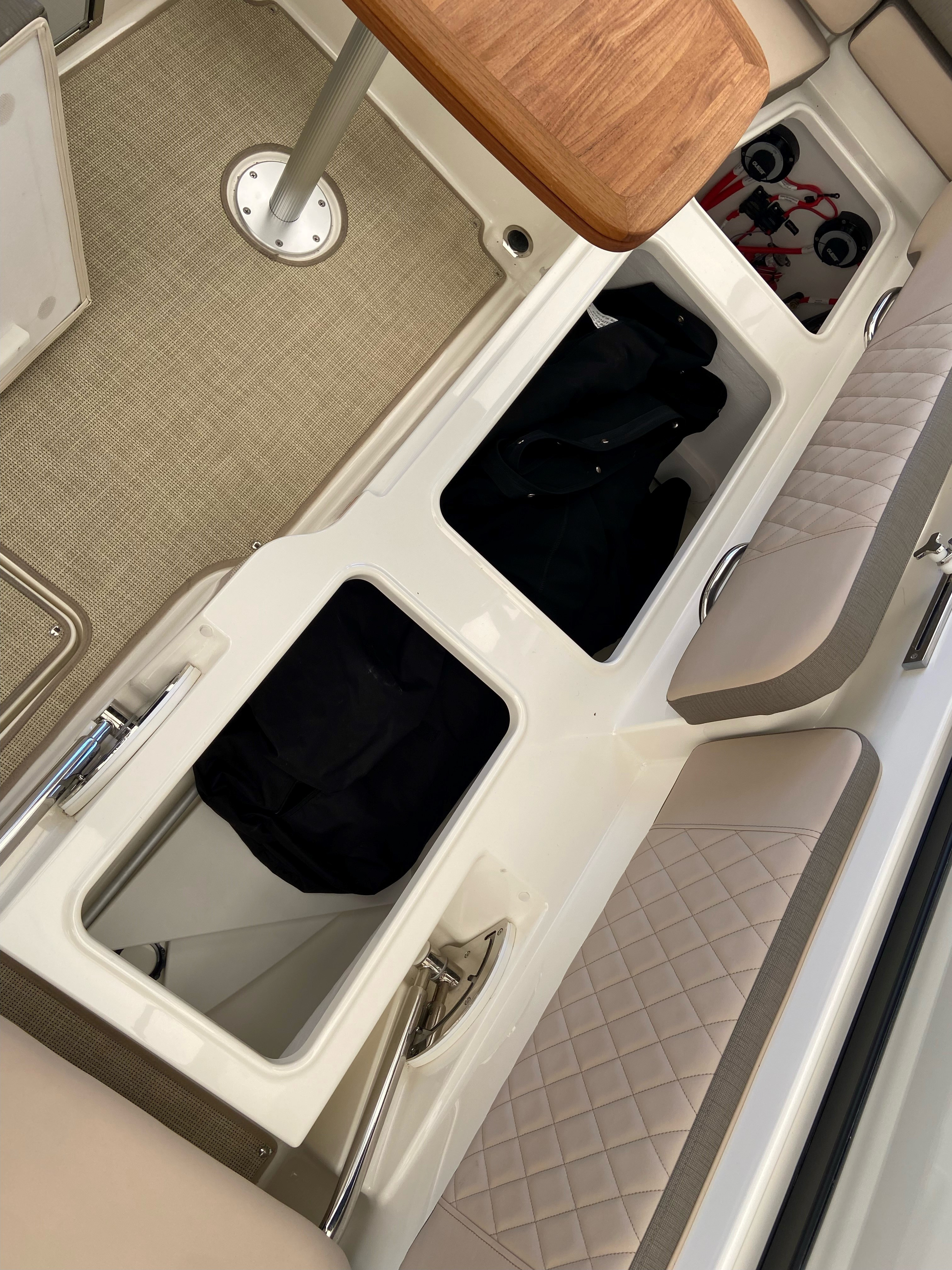 Bayliner VR6 Cuddy, MerCruiser 6.2 MPI...SOLGT - 0