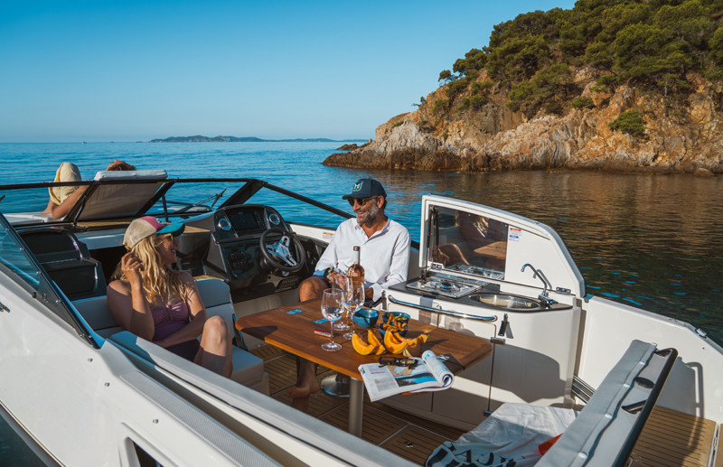 Quicksilver 755 Cruiser (ANNIVERSARY) Mercury F250 V8 ProXS - 7