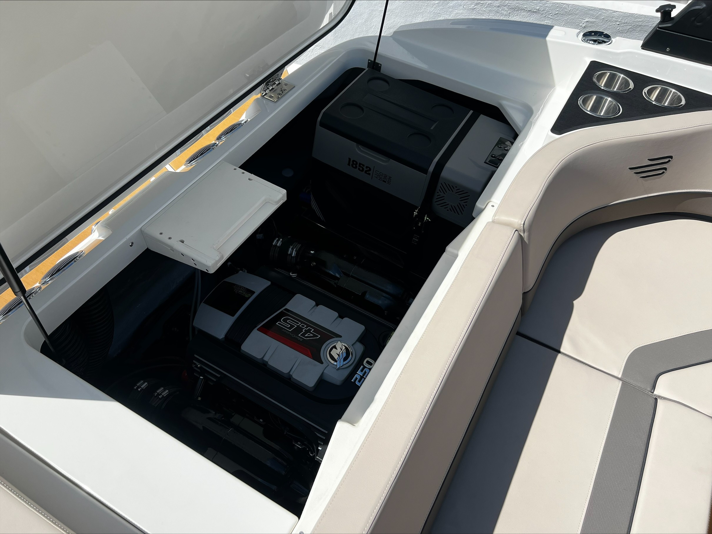 Bayliner V20i, MerCruiser 250 HK V6 4.5 MPI...SOLGT - 7