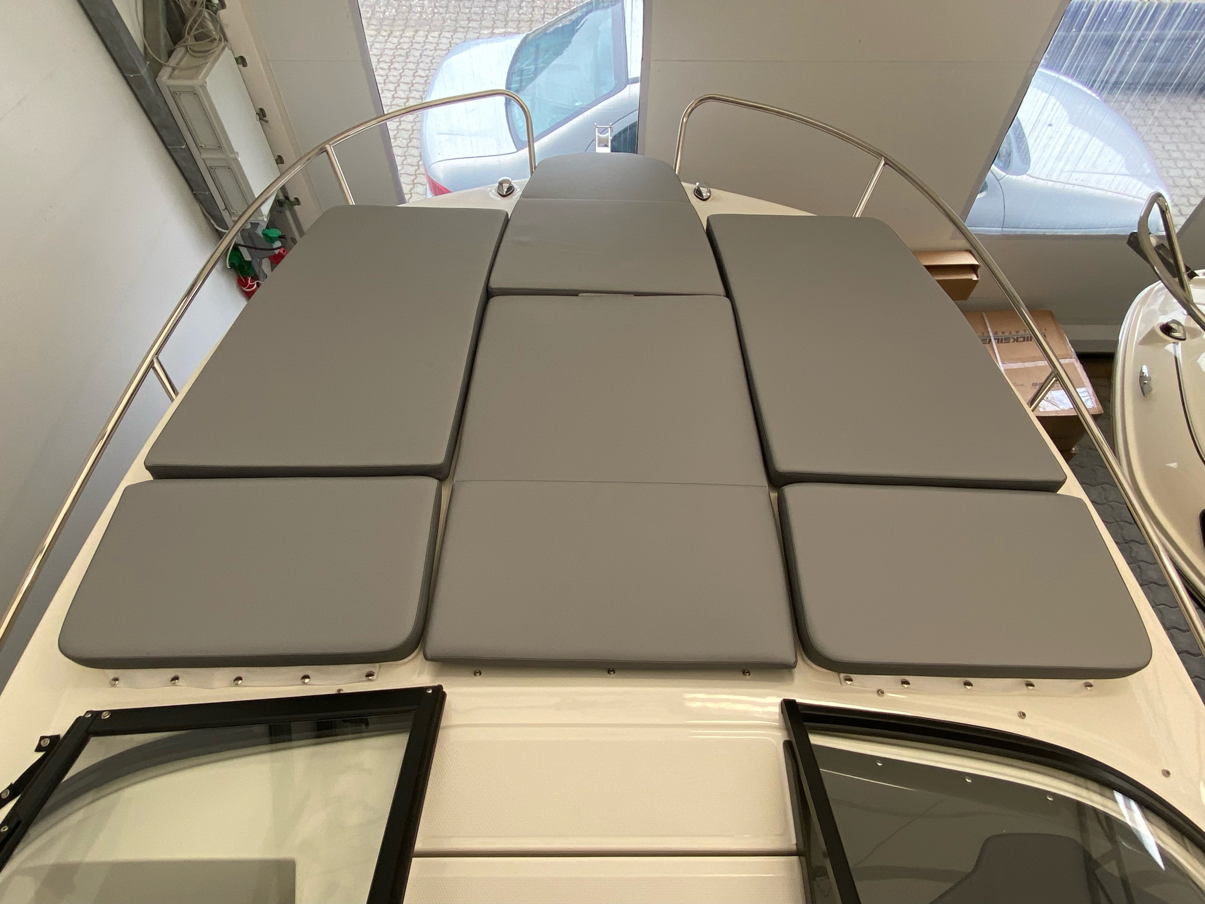 ...SOLGT...Bayliner VR6 Cuddy, Mercury 250 HK V8 - 12